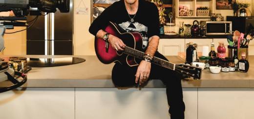 Pavlo Rosenberg - Pavlo, Ochel Ve'chaverim - Ha'duetim (2015)