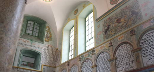 Ланьцутская синагога 1761 года (Ланьцут, Польша). Фото